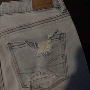 American Eagle Outfitters Stretch Mom Jean (Size 4 Regular)